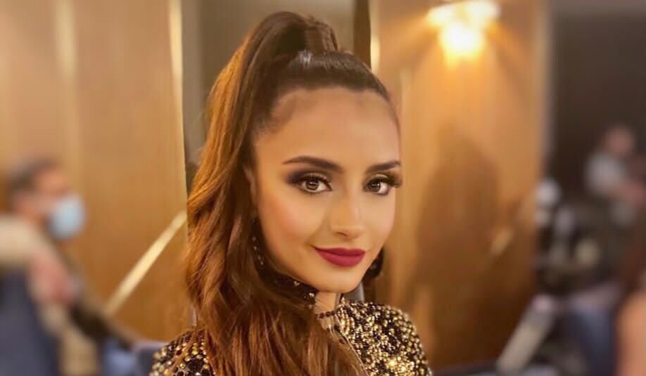 إطلالة ة وجاذبة للفنانة Carolina Karam في الدراما المصرية
