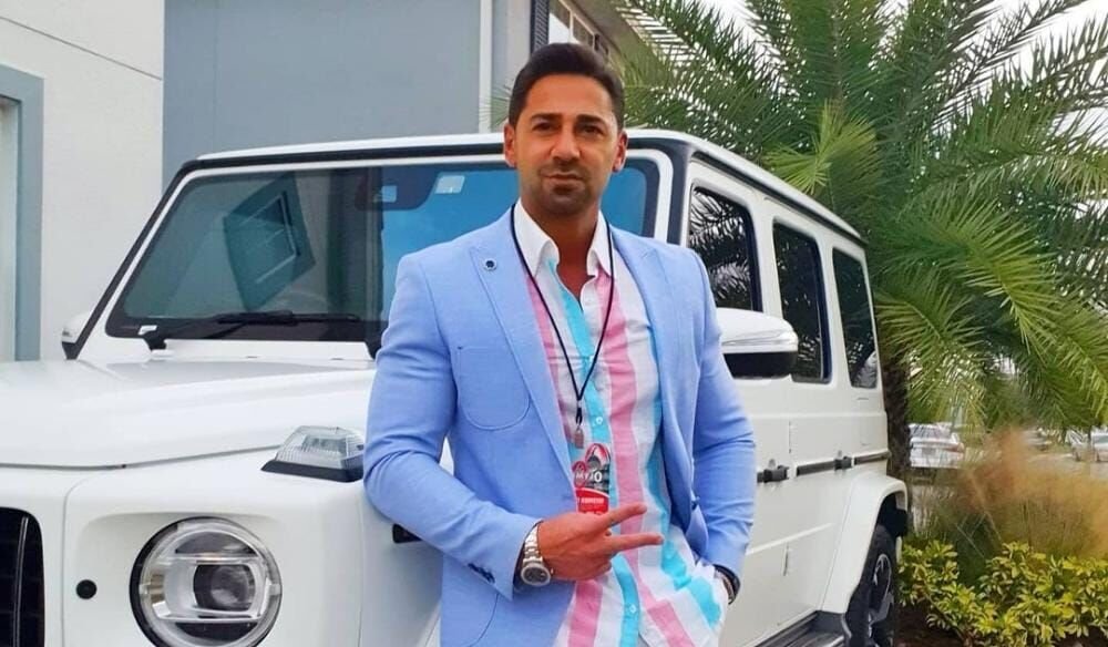 من هو رجل الأعمال alialexandermakki؟!