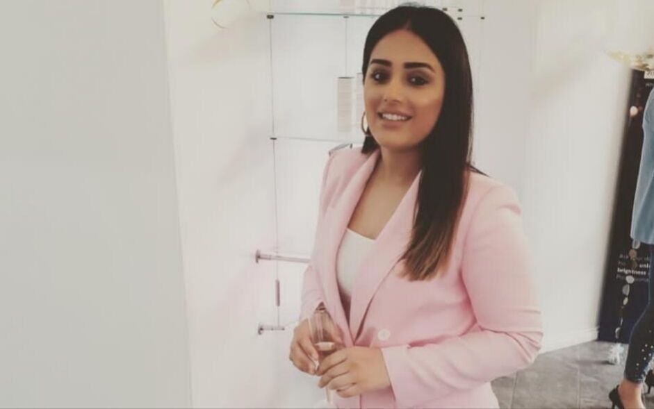 خبيرة التجميل عظمي شبير/ Uzma Shbr تسعى لإطلاق علامتها التجارية الة للعناية بالبشرة
