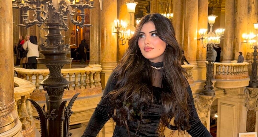 نرمين عسل… أناقة ناعمة تصنع نجومية صاعدة من باريس