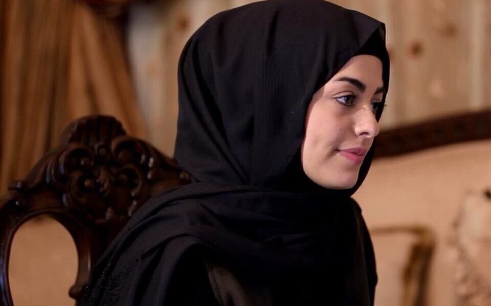 إسراء أبوطعام تكتب لبنان أصبح موبوءاً على كافة الأصعدة والطبقة الحاكمة فشلت في لجم الأزمة