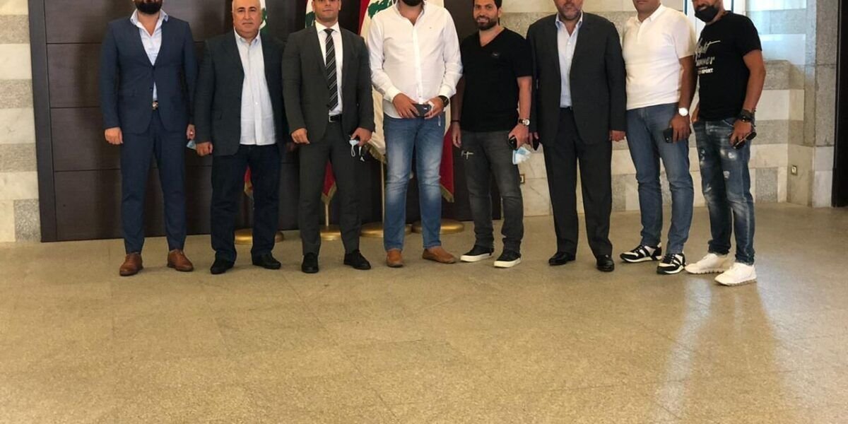 لجنة اصحاب الملاهي الليله ولجنة الكورونا والعمل على خطة لاعادة فتح القطاع