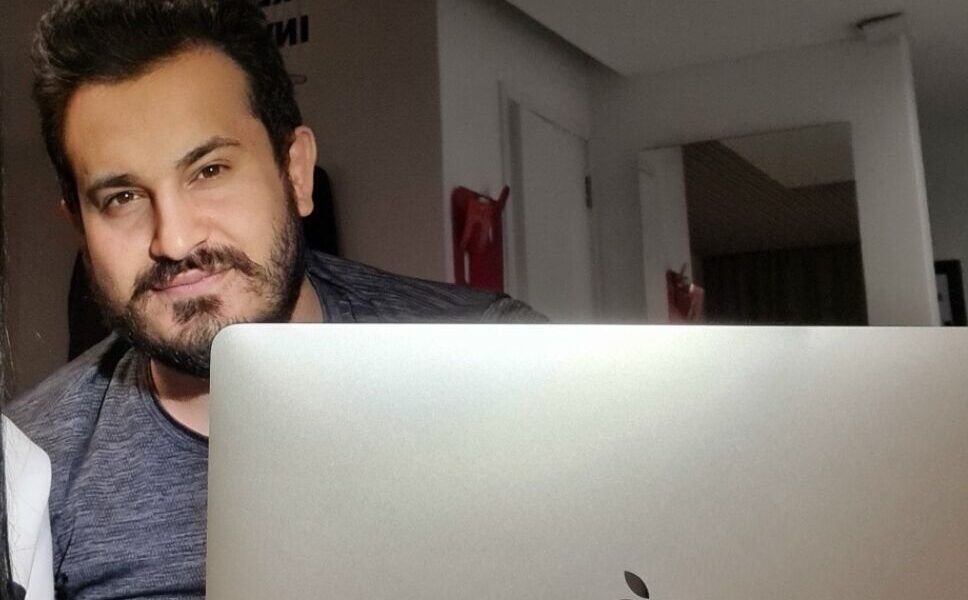 Ahmad chhadeh يشرح كيف تصبح خبيرًا على مواقع التواصل الاجتماعي؟