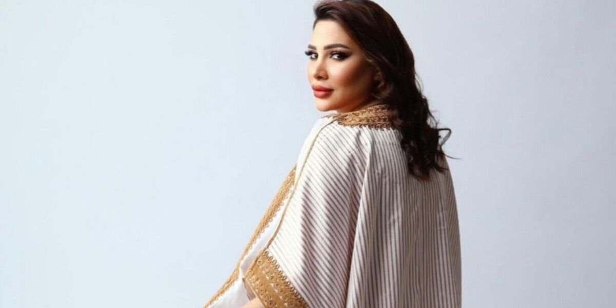 جنون الأنا كتاب من توقيع سارة شعبان