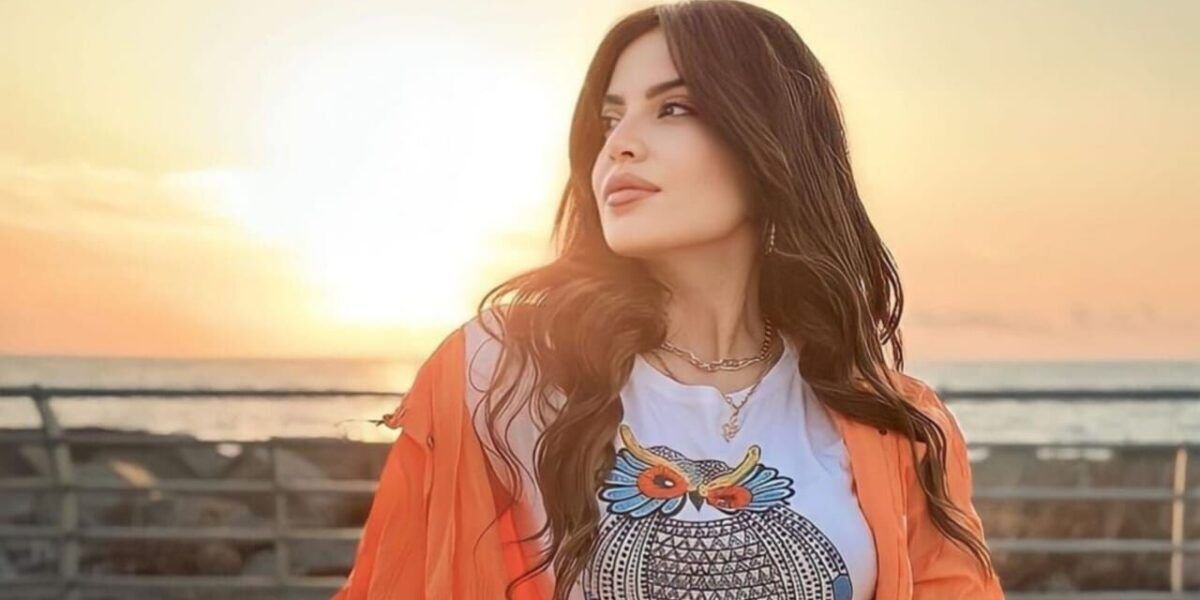 ميرا مخايل تحقق النجاح في إيقاع مجنون
