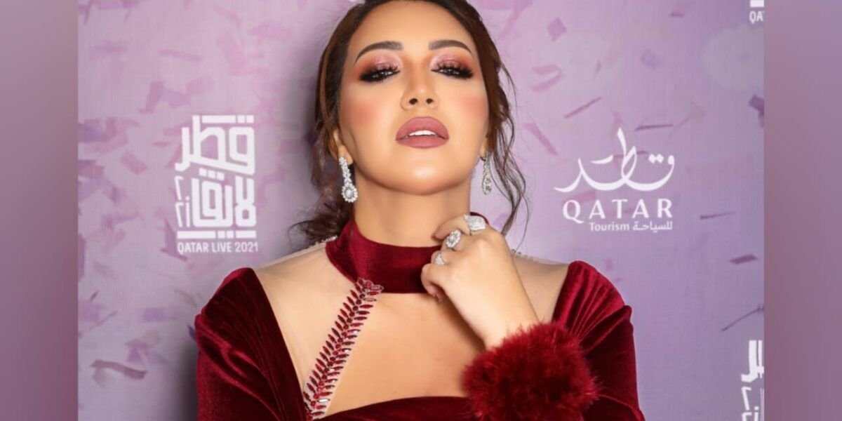 نجوم الطرب عايض فهد الكبيسي و أسماء لمنور يحيون حفلاً ضخماً في الدوحة